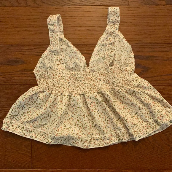 SHEIN sleeveless top - Picture 2 of 4